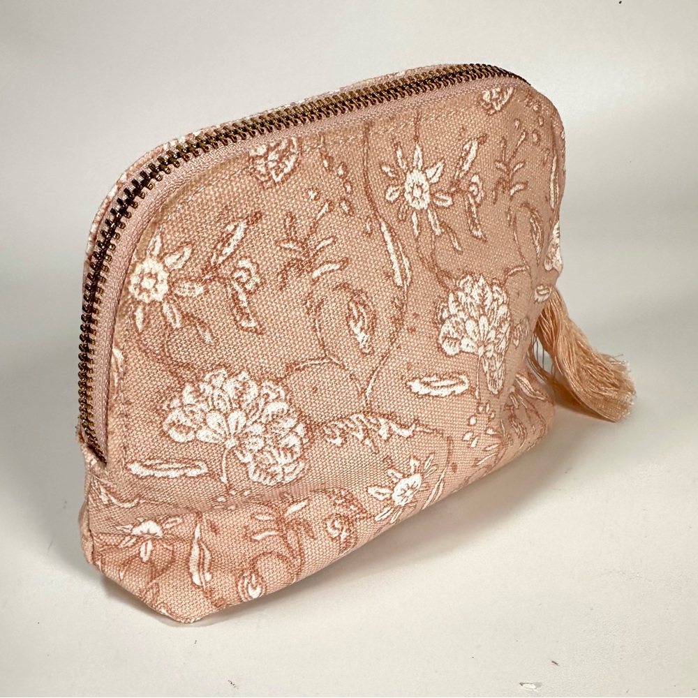 NWOT Bobbi Brown x Ulla Johnson  Floral Pink Cosmetic/ Amenity/ Toiletries Bag - Picture 4 of 10